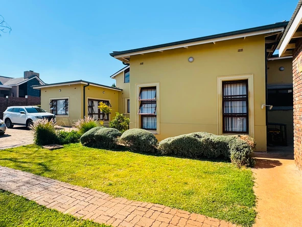 5 Bedroom House