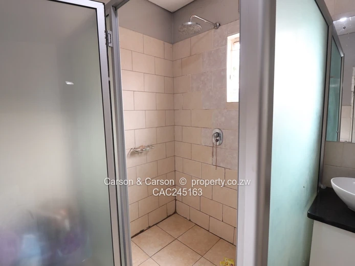 Modern house for rent in Tynwald South (Sole Mandate)