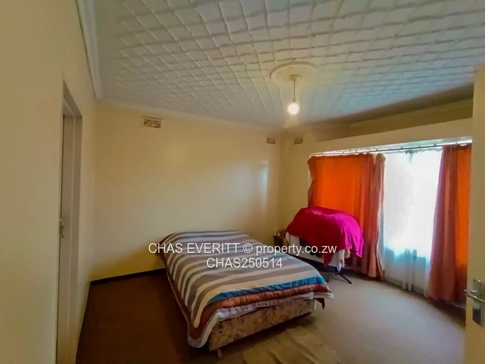 Zimre Park 4 Bedroomed House For Sale