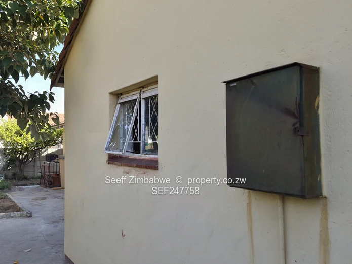 Msasa 3-Bed Home with Built-in Wardrobes & Garden