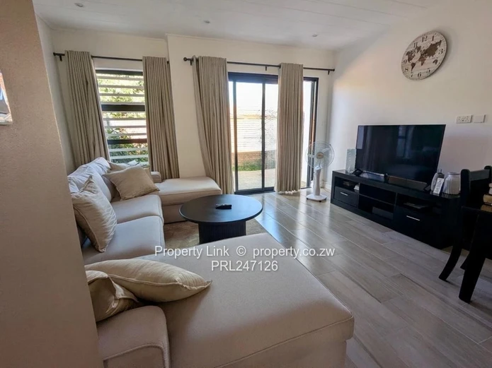 Corner Unit Secure Lock Up & Go Modern Living In Newlands (Sole Mandate)