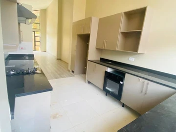 3 Bedroom Garden Flat