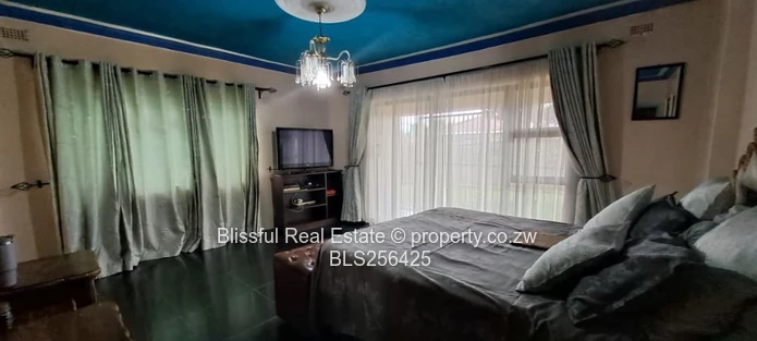 5bedroom house for sale in Chadcombe, Harare