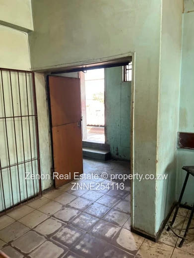 Chitungwiza Commercial Building | $150K | Title Deed | Opposite Chitungwiza Town Centre