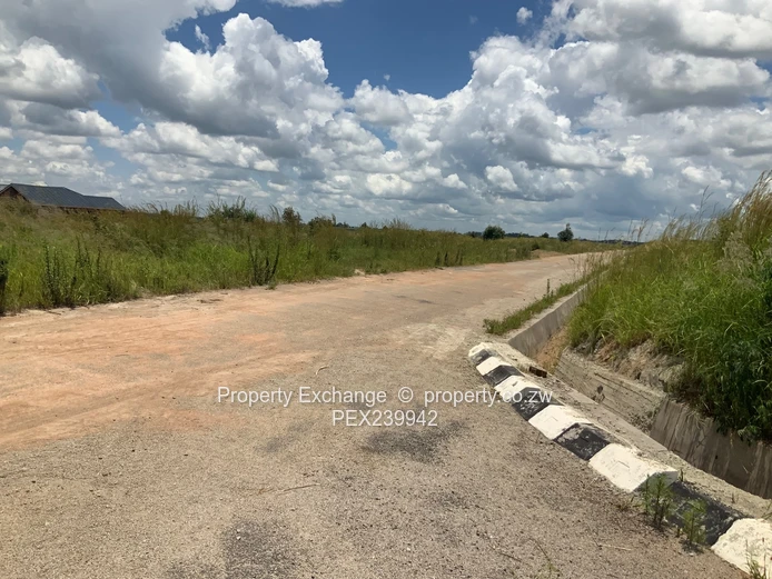 Nyabira, Luna Estates