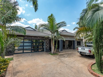 5 Bedroom House