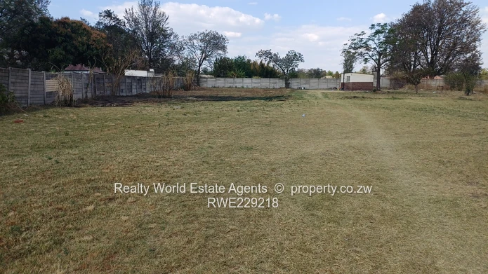 Hatfield House for Sale