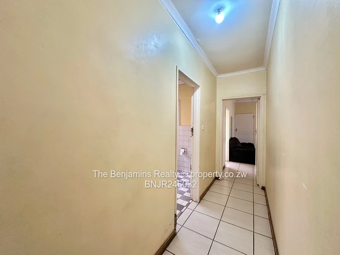 4 Bedroom Home Milton Park