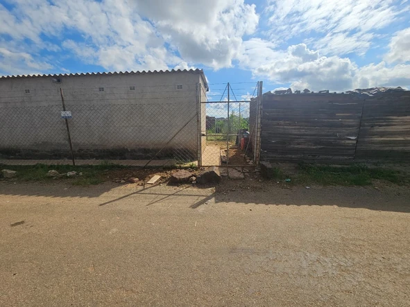 Stands & Residential Land