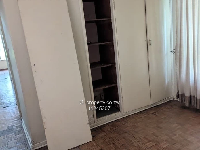 Chisipite 3 bedroom house to rent 