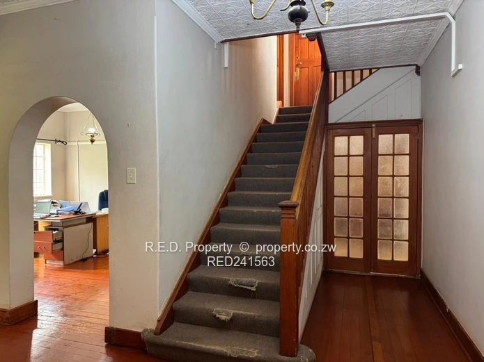 Where Space Meets Opportunity In Suburbs!