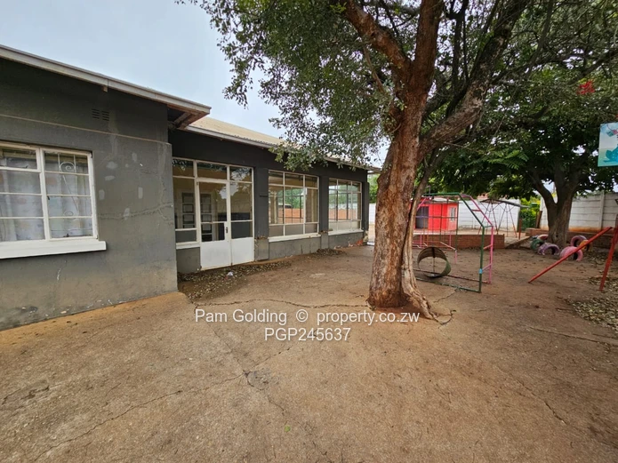 Commercial Corner In Famona