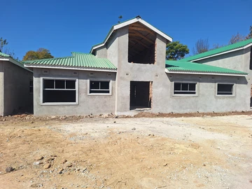 4 Bedroom Garden Flat