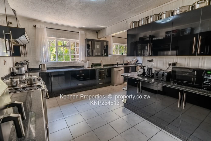 Stunning Suburban Space!