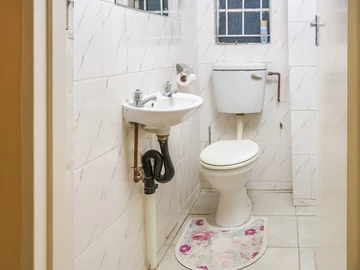 2 Bedroom Cottage