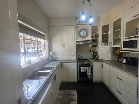2 Bedroom Garden Flat