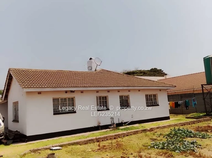 Secure Family Home for Sale in Zimre Park