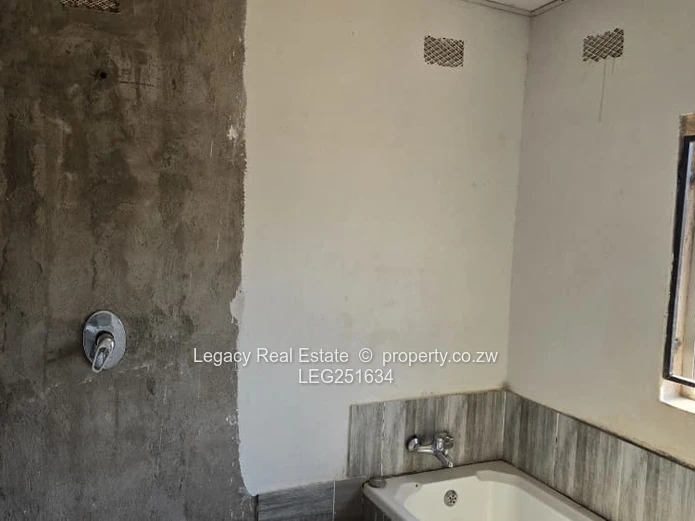 Luxury Residential Stand With Cottage | Chishawasha Hills