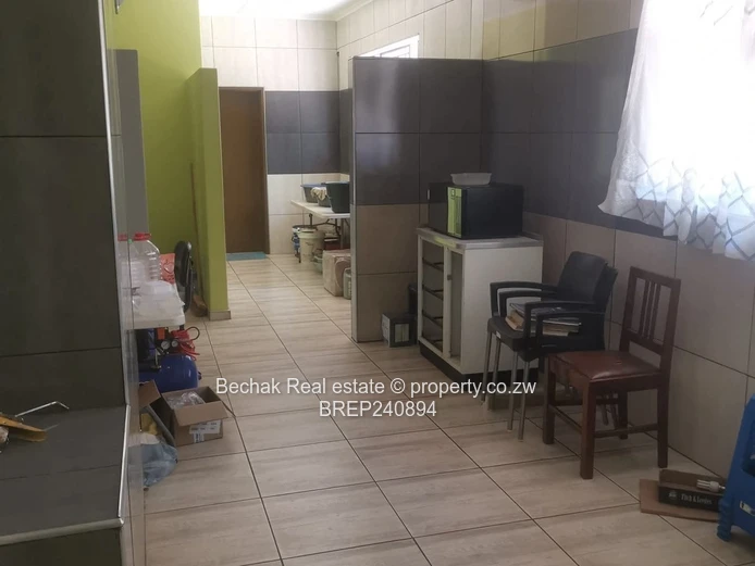 Immaculate house for sale in Suburbs 