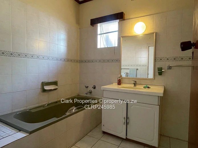 Neat & Versatile 3-Bedroom Home in Suburbs