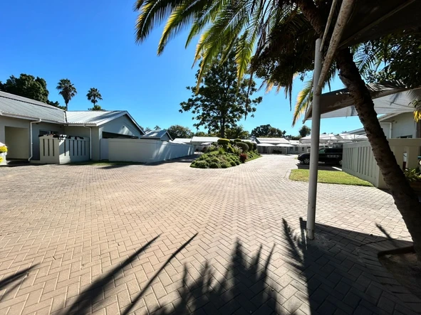 2 Bedroom Garden Flat