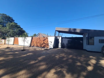 3 Bedroom Townhouse Complex