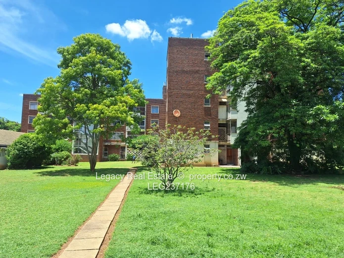 Premium 3-Bedroom Apartment With Pool In The Upper Avenues