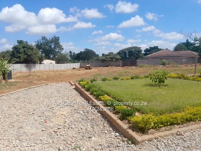 Spacious Home In Prospect, Waterfalls For Rent (Sole Mandate)