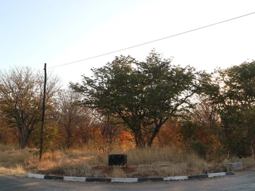 Commercial & Industrial Land