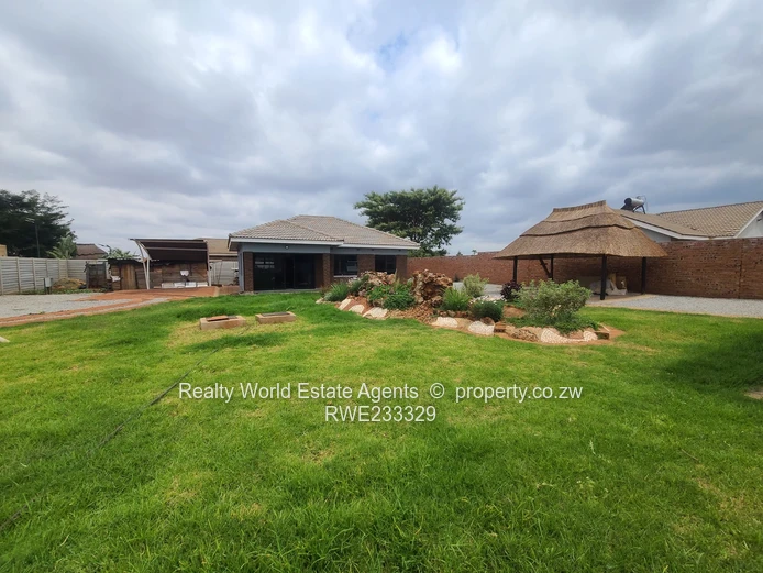 Exceptional 7-Bedroom Home with Agribusiness Potential – Ziko, Chitungwiza (Sole Mandate)