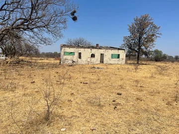 Farm & Agricultural Land