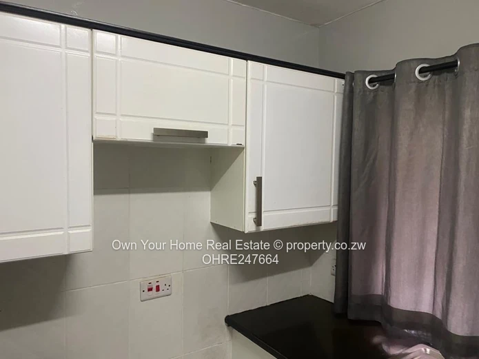Cozy 1-Bed Avenues CBD Flat — Fitted Kitchen & Bathtub