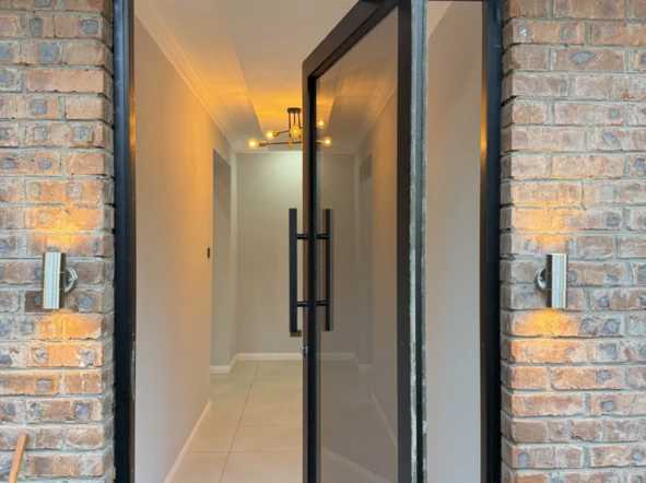3 Bedroom Garden Flat