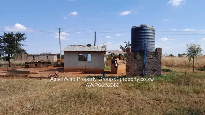 Kadoma Plot for sale