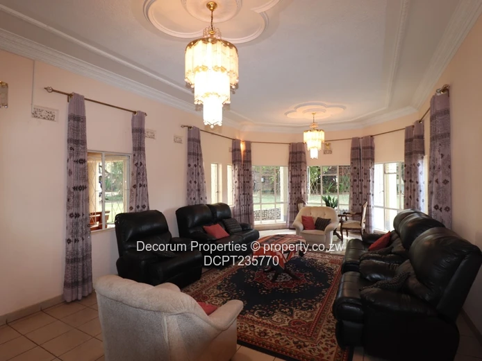 Spacious 6-Bedroom Double- storey Home For Sale in Gunhill