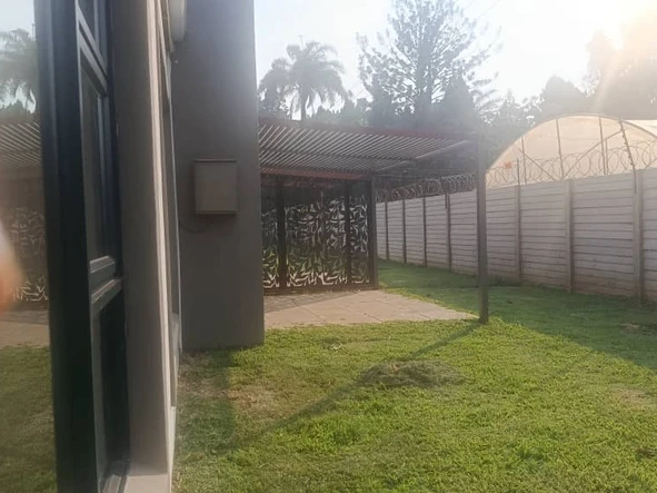 2 Bedroom Garden Flat