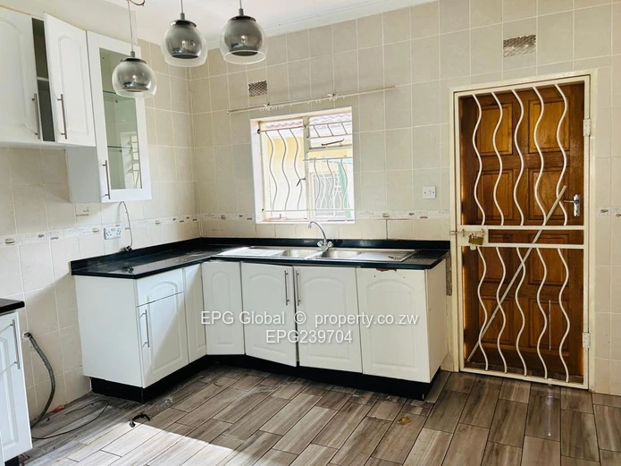 Upmarket Cluster houses for sale 