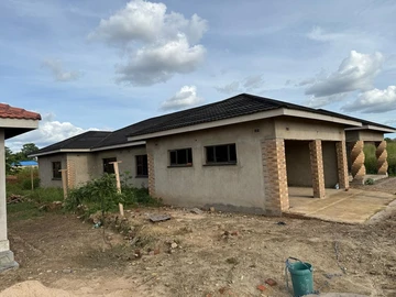 **Spacious 4-Bedroom Home in New Marimba , Harare!**