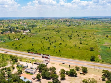 Commercial & Industrial Land