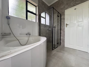 3 Bedroom Garden Flat