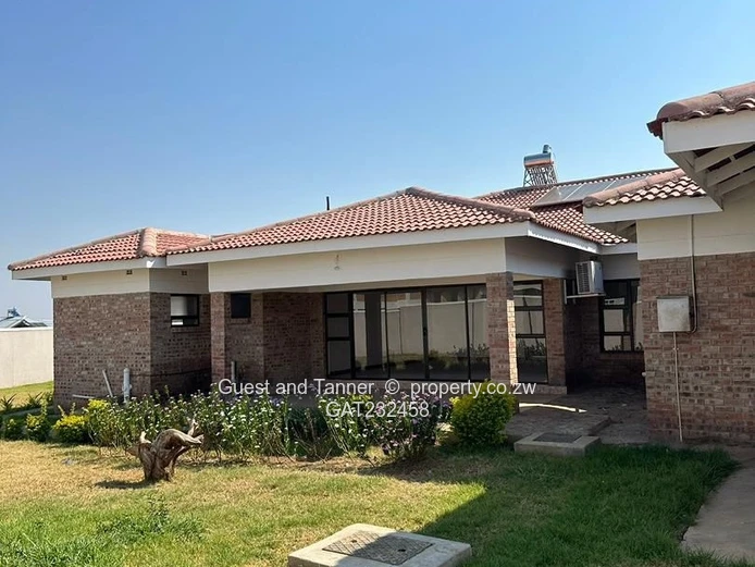 Luxury 5-Bedroom Home for Sale in Selbourne Park – Prime Location Near Bulawayo