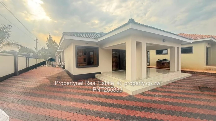 Modern Borrowdale Villa!!!