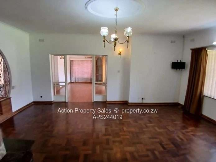 House In Milton Park To Rent! 