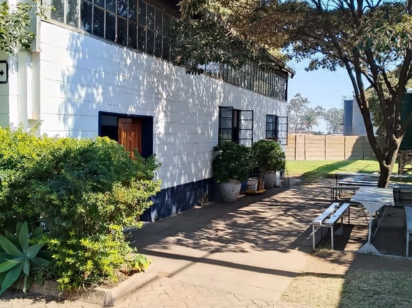 Warehouse & Factory