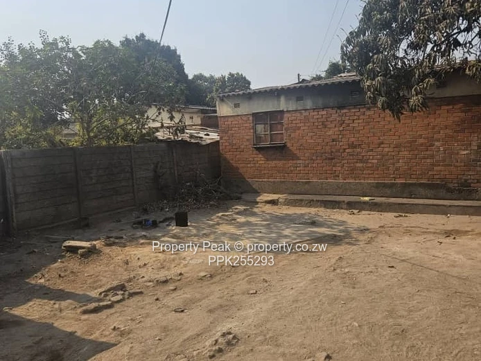 11-Bedroom Brick Home in Mbare — Walled, Main Road Deeds available