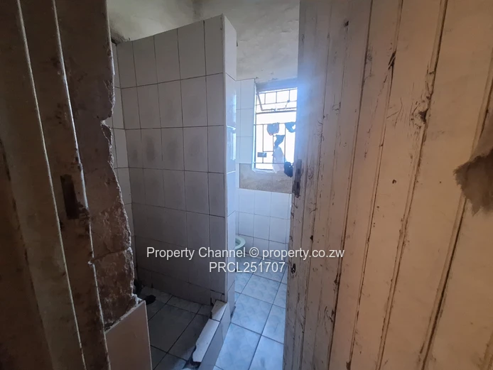 2 Bedroom House in Ivory Park, Just off Amalinda Road 