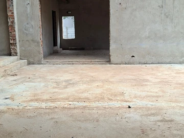 6 Bedroom House