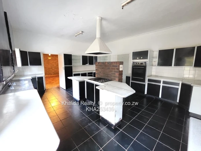 Marondera 4 bedroom house for rent. Location Wattel Grove