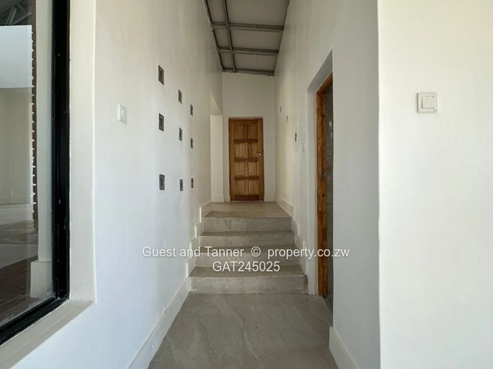 3 Bed House For Sale In Hopelyn