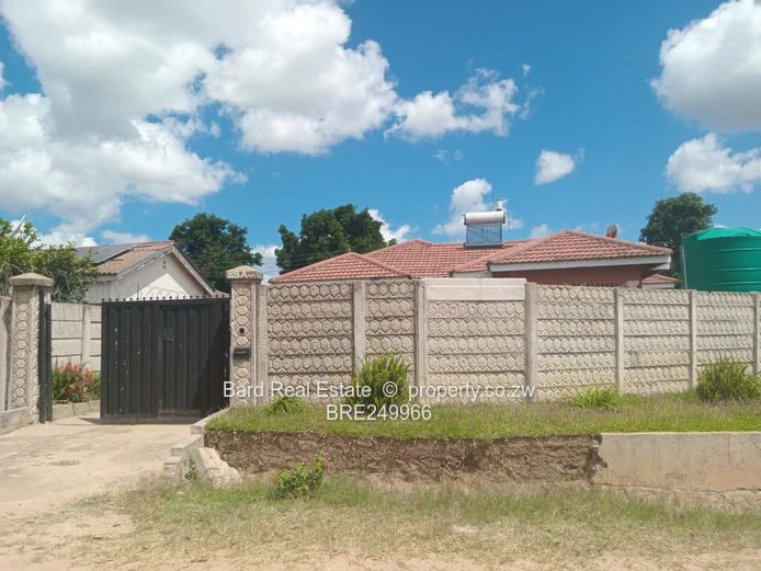 Ruwa House to Let